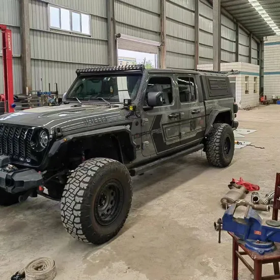 21 ジープ グラディエーター用の強力な機能 4X4 トラック自動車部品